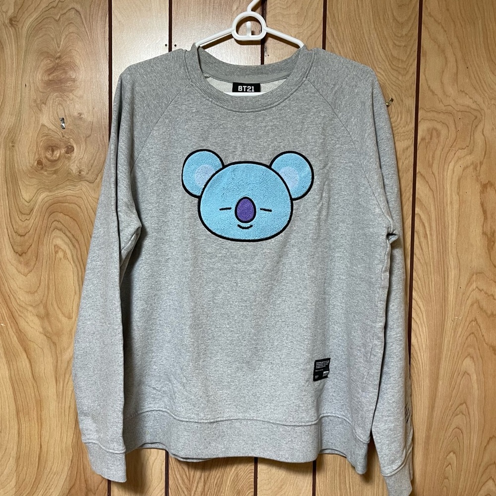 [BT21] koya face graphic sweatshirt